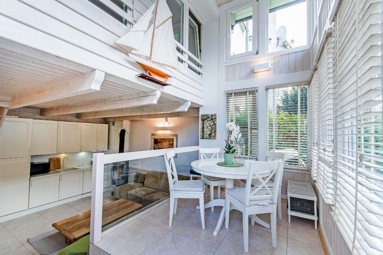 סופוט Carlo Rentyear Apartments מראה חיצוני תמונה